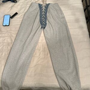 SAMARIA LEAH NICKI SWEATS / HEATHER